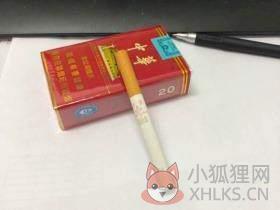 秋天的第一包华子图片