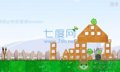 愤怒的植物大战捣蛋猪游戏